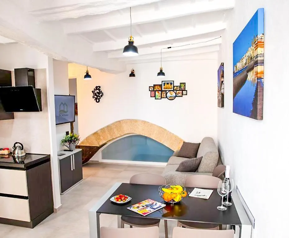 Casa Sul Corso Apartment Cefalu Italy