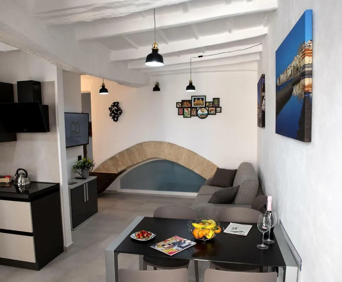 Casa Sul Corso Apartment Cefalu